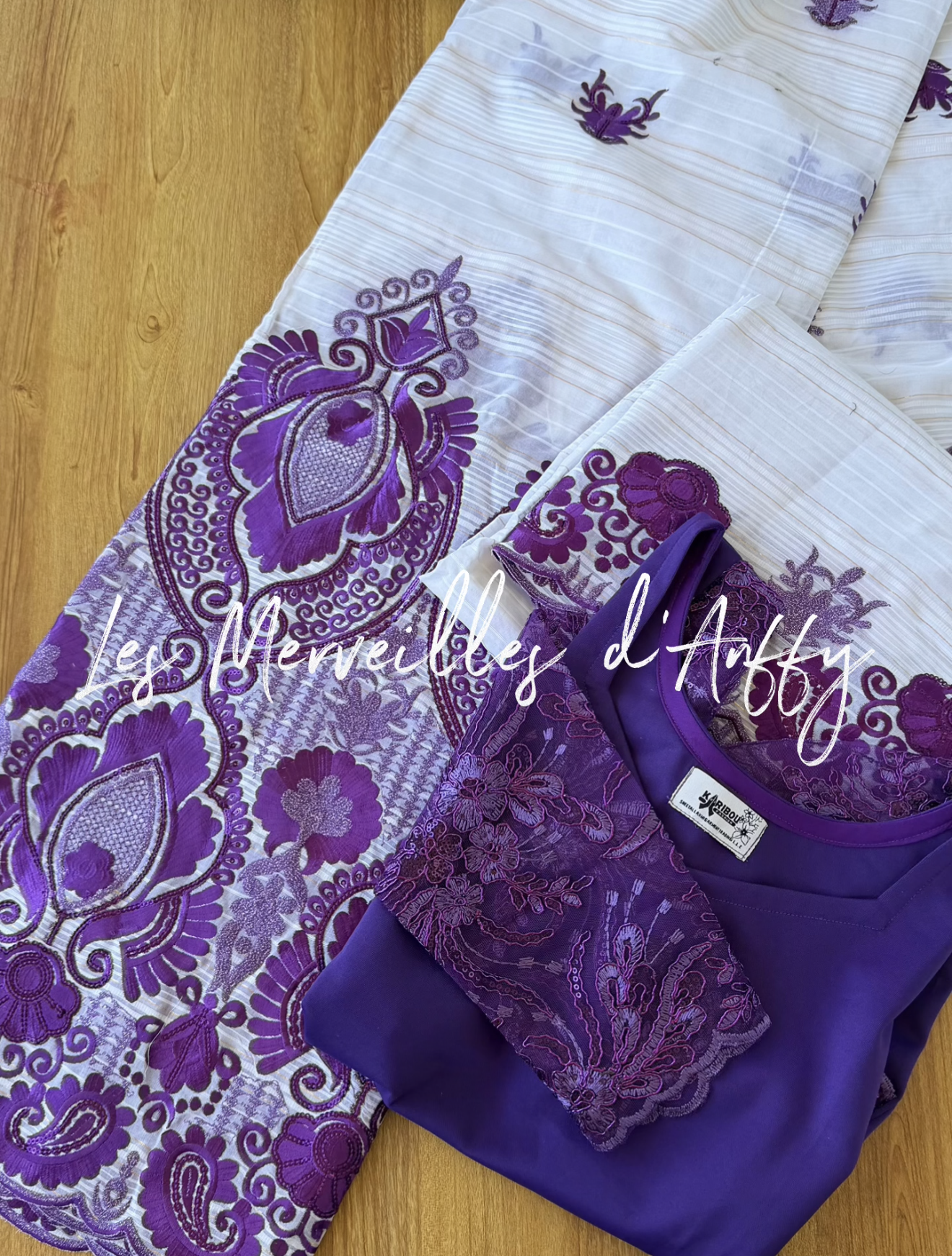 Salouva sequin